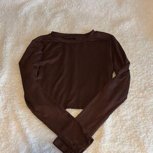 SHEIN Chocolate Long Sleeve Crop Top
